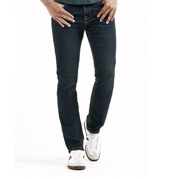 Wrangler Other - Wrangler Men's Slim Straight Fit Jean with Stretch Sz 28X30 NWT